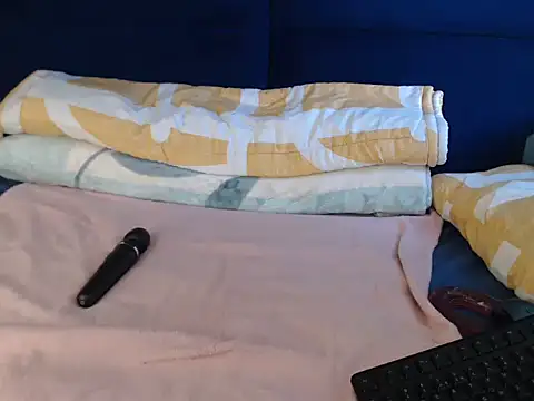 Sexybabybae24 online show from February 8, 9:02 am