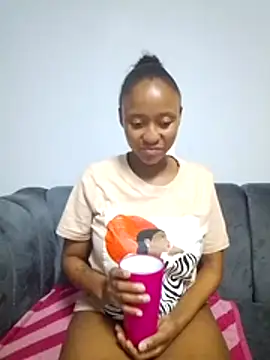 Amari 26 online show from March 24, 10:15 pm