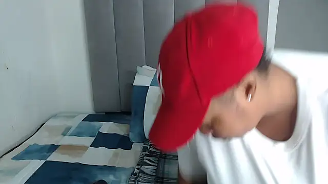 Amari 26 online show from March 31, 12:49 pm