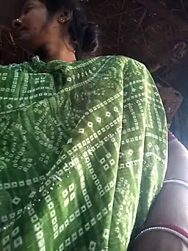 Hotty raghni online show from March 14, 2:17 am