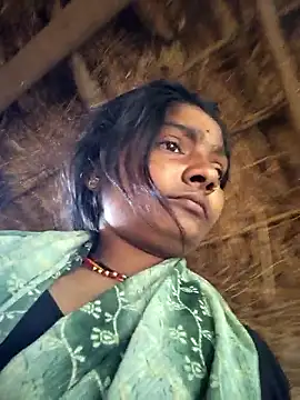 Hotty raghni online show from March 21, 8:19 am