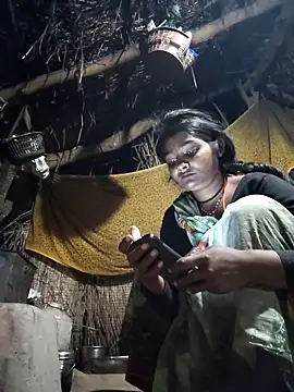 Hotty raghni online show from March 27, 11:59 pm