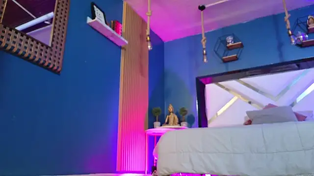 Ladyy brownn online show from April 2, 11:41 am