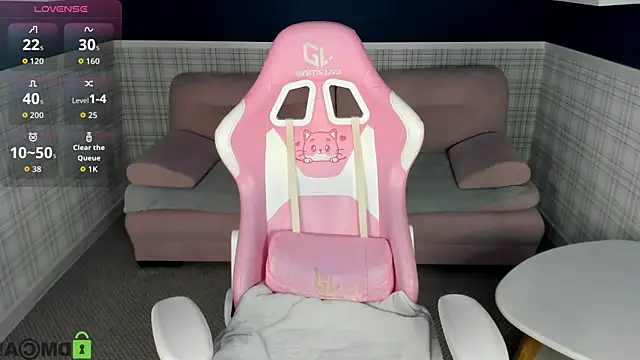 Snapshot of Stella_Lee chatting on March 26, 11:43 pm Stella Lee online show from March 26, 11:43 pm