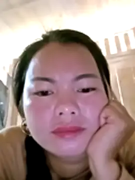 emlylyxinh online show from February 6, 2:05 am