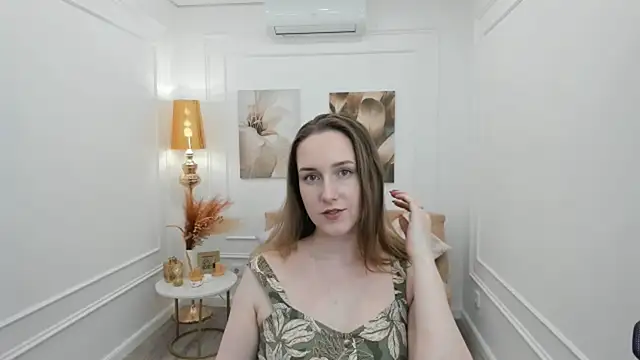 CaseyTerini online show from May 7, 11:15 am