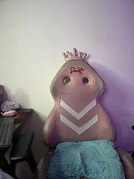 Miia  Taylor online show from March 5, 2:29 am