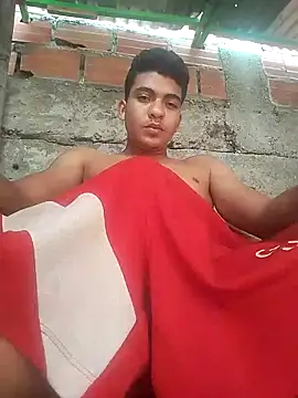 Snapshot of NikoHot_anatole chatting on February 6, 3:59 pm NikoHot anatole online show from February 6, 3:59 pm