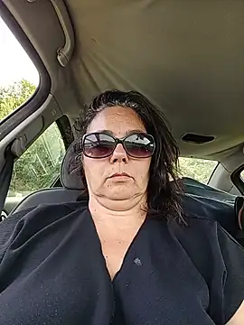 pulpeuse64 online show from May 17, 2:57 pm
