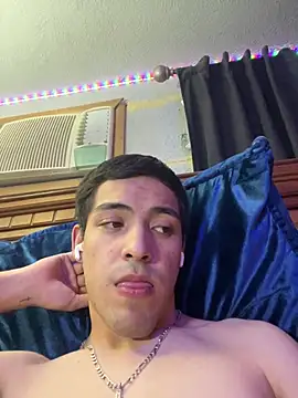 Tupapi696969q online show from May 16, 4:31 am