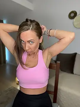 DivineAmely online show from May 16, 2:38 pm