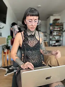 xsadtanas online show from February 25, 4:38 pm