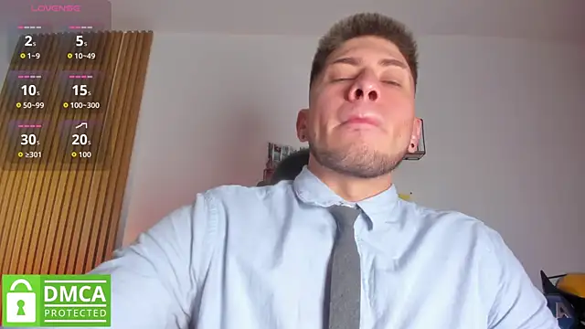 Snapshot of SebastianMaximoff_ chatting on June 22, 7:11 pm SebastianMaximoff online show from June 22, 7:11 pm
