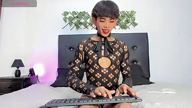 JERO TEASE S7S online show from March 17, 9:07 pm