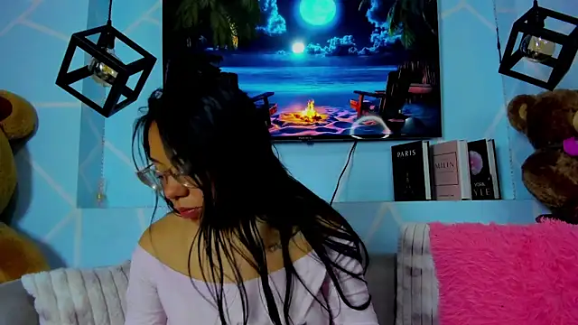 amy noa online show from March 28, 12:43 am