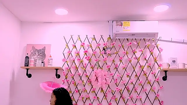 alver and brown online show from February 5, 9:19 pm