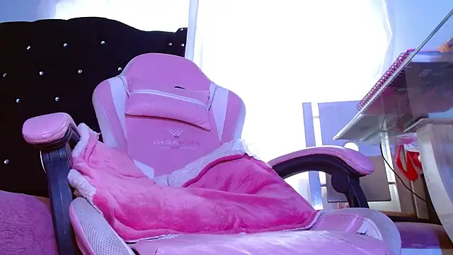 Snapshot of Nasty_queen_sofia chatting on March 30, 7:59 pm Nasty queen sofia online show from March 30, 7:59 pm