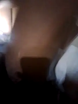 Teddytroue online show from April 4, 6:27 pm