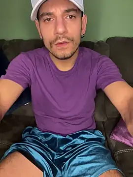 alessand180521 online show from February 10, 8:13 pm