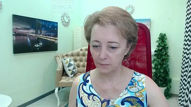 MONA W online show from June 27, 10:53 am