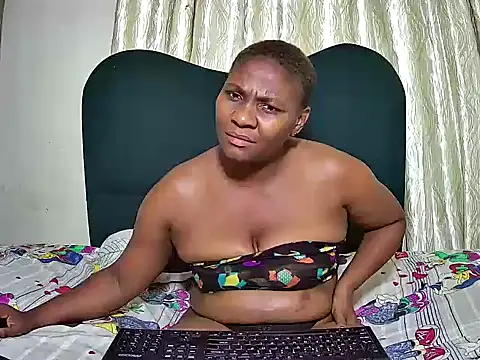 Exotic FreakyQueen online show from January 31, 7:11 pm