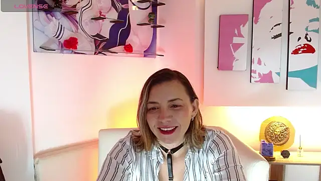milfsecret69 online show from May 3, 11:38 am
