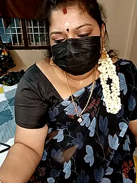 Snapshot of silk_rose05 chatting on March 4, 4:57 pm silk rose05 online show from March 4, 4:57 pm