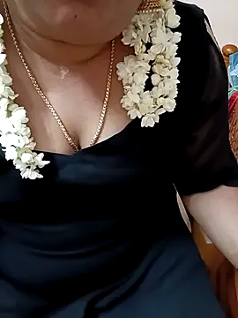 Snapshot of silk_rose05 chatting on March 27, 5:12 pm silk rose05 online show from March 27, 5:12 pm