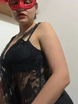 natyrosetti online show from February 4, 2:50 am