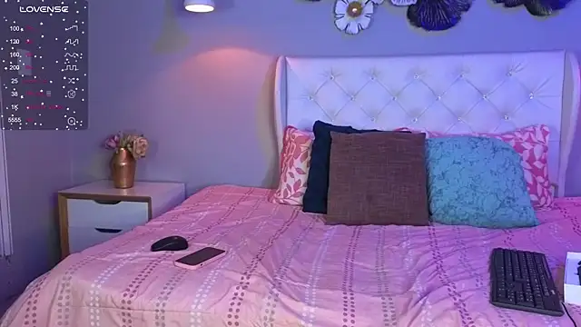 blush bloom online show from May 20, 8:59 pm