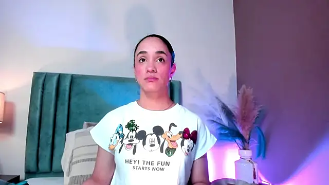 CelesteQueeen online show from February 18, 11:50 am