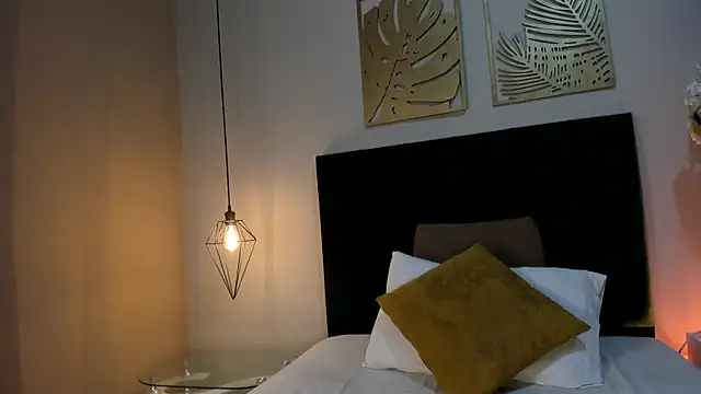 CelesteQueeen online show from June 29, 12:49 pm