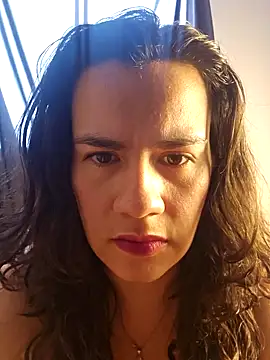 Snapshot of _ChloeRed chatting on March 21, 2:42 pm ChloeRed online show from March 21, 2:42 pm