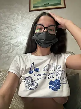 IRIS-GIRL online show from June 5, 11:10 pm