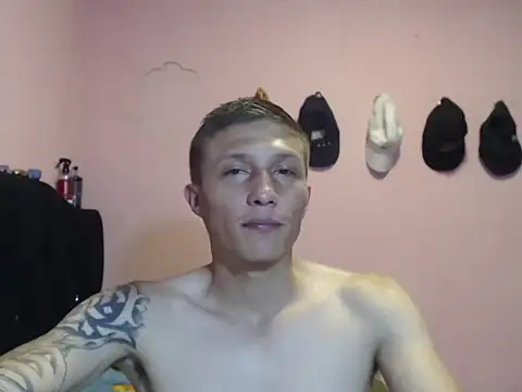 Cronos Hot 8 online show from March 11, 8:15 pm