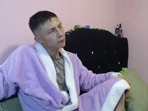 Cronos Hot 8 online show from March 22, 11:24 am