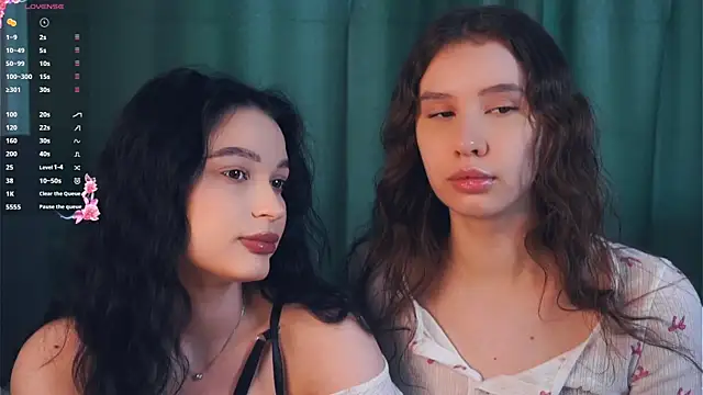 Snapshot of ZofiaSoshnik chatting on March 29, 5:40 am ZofiaSoshnik online show from March 29, 5:40 am