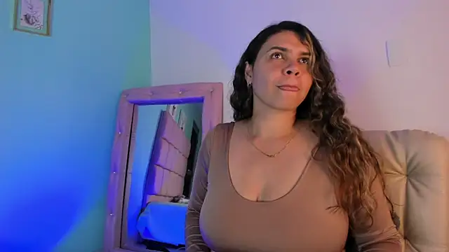 mar coral online show from February 9, 8:13 pm