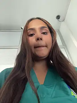 Noa Harper- online show from February 9, 9:08 pm