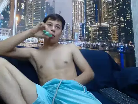 santiago xxxcol online show from February 8, 11:08 pm