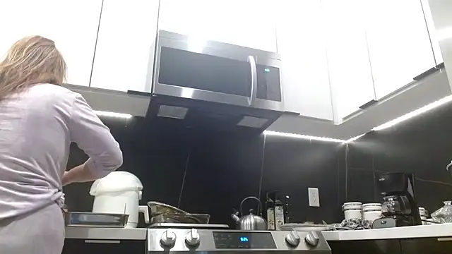 HazelSkyesChat online show from February 25, 2:27 pm