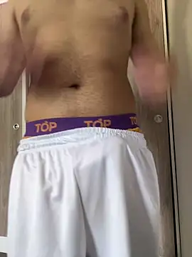 Snapshot of javfran76 chatting on January 31, 8:29 pm javfran76 online show from January 31, 8:29 pm