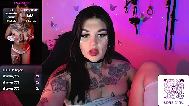 Snapshot of Zoeee_001 chatting on March 2, 5:08 am Zoeee 001 online show from March 2, 5:08 am