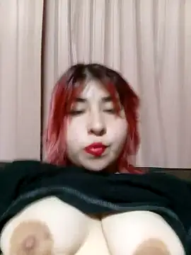 Snapshot of thegirlsshot_666 chatting on March 12, 3:56 am thegirlsshot 666 online show from March 12, 3:56 am