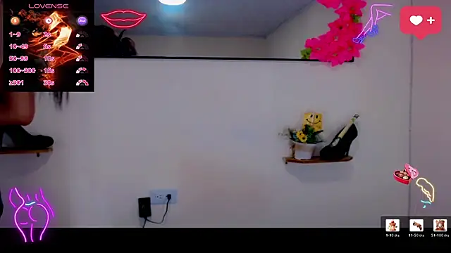 Darianna Atehortua online show from March 24, 9:20 pm