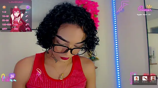 Darianna Atehortua online show from April 3, 9:35 pm