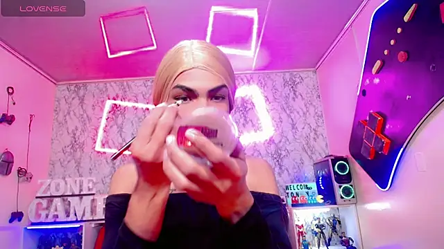 Karol Vanessa   online show from May 19, 11:38 am