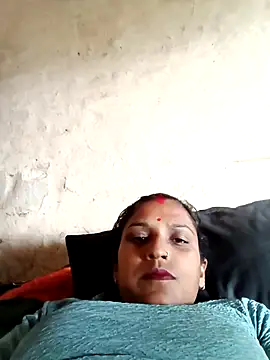 Snapshot of Cute_rishikaa chatting on February 5, 9:58 am Cute rishikaa online show from February 5, 9:58 am