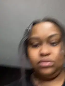 Snapshot of tipheragain chatting on February 21, 11:39 pm tipheragain online show from February 21, 11:39 pm