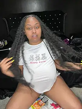 Snapshot of tipheragain chatting on April 6, 3:48 am tipheragain online show from April 6, 3:48 am